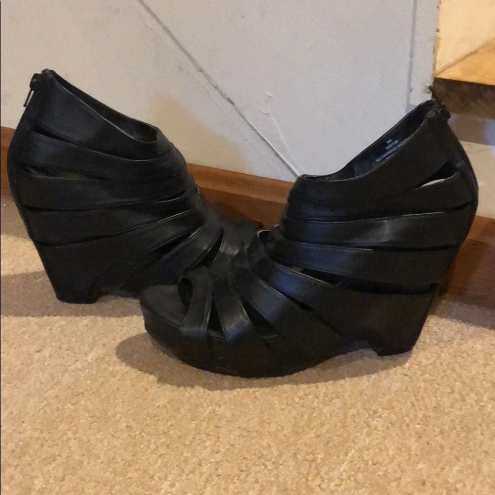 Caged wedge heels